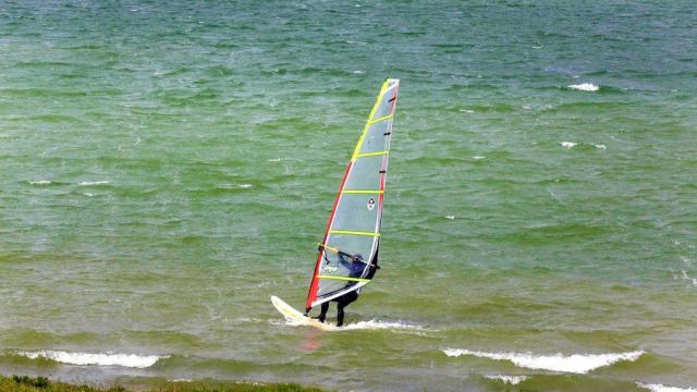 Lake Madine Meuse Grand Est Lorraine Nautical Activities Windsurfing Courses Rental School Equipment 1024x683