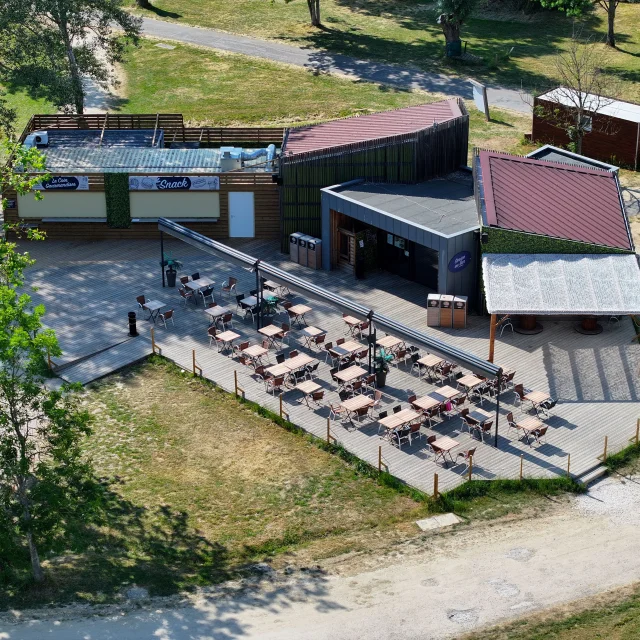 Bar Du Lac Heudicourt Drone 1