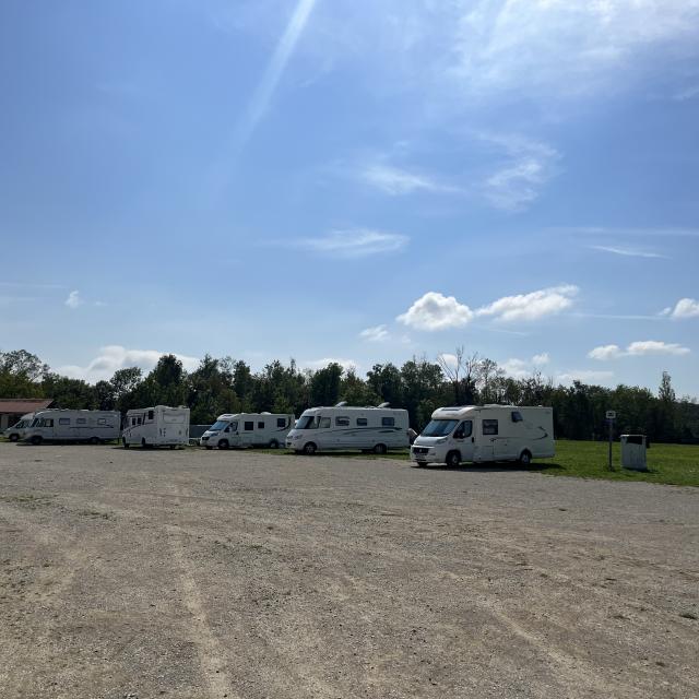 Aire Camping Car Classique Heudicourt 3